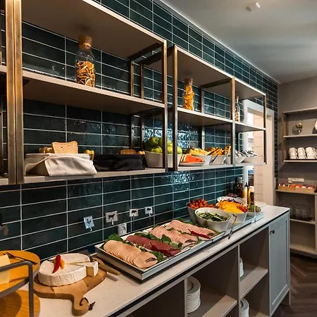 Go Saga Отель 2*